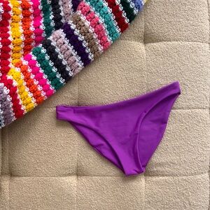 SKATIE CHERYL BOTTOMS (S) - VACAY